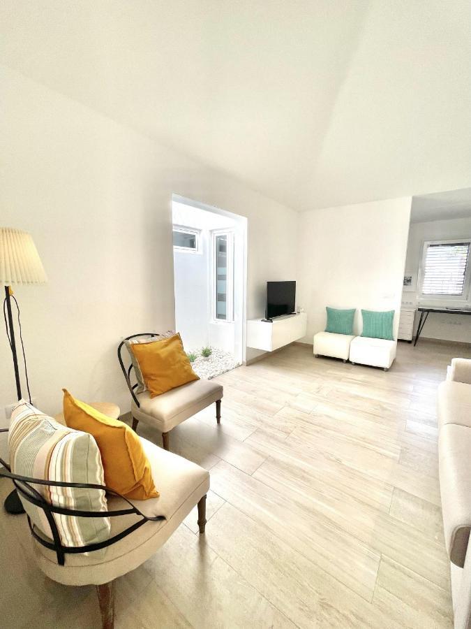 Casahost Townhouse Lise Villa Puerto del Carmen  Exteriör bild